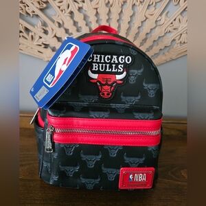 NWT NBA Loungefly Chicago Bulls Black and Red Mini Backpack
